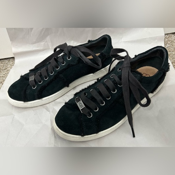 UGG Black Milo Spill Seam Suede Sneakers with White Soles 7.5 - Picture 2 of 6